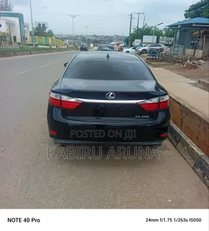 Lexus ES 2015 Black