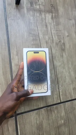 New Apple iPhone 14 Pro Max 256 GB Gold