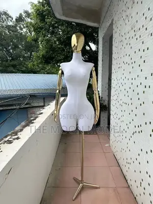 BBL Mannequin