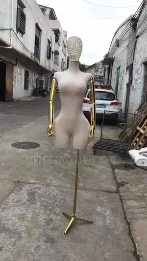 BBL Mannequin