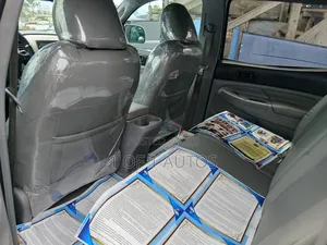 Toyota Tacoma Access Cab V6 Automatic 2009 Silver