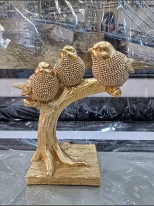 Golden Home Aesthetic Décor