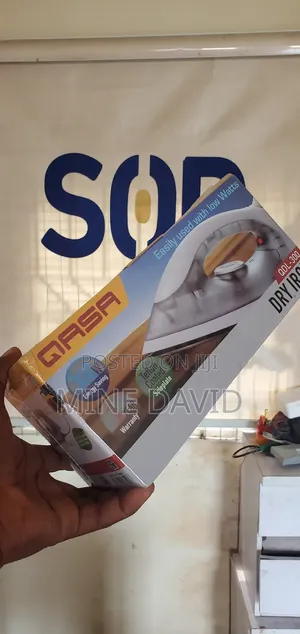 Qasa 300 Watts Solar Pressing Iron