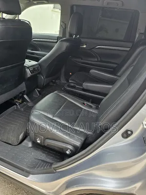 Toyota Highlander 2015 Blue