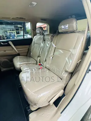Toyota Highlander SE 3.5L 4WD 2013 White