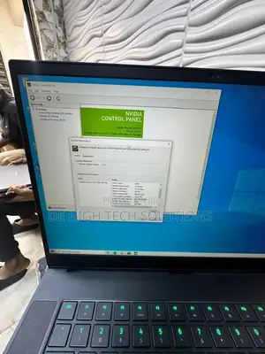 Laptop Razer Blade 8GB Intel Core i7 SSD 512GB