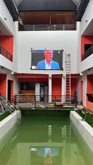 Led Outdoor Screen 9x7