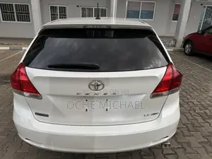 Toyota Venza 2012 White