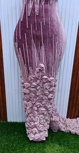 New Arrival High Quality Superb Velvet 3d Beadeed Lace 
#160,000/5yds