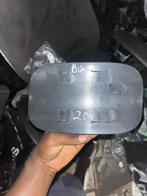 Fuel Tank Cover Pan for C300 2023 W206 Model