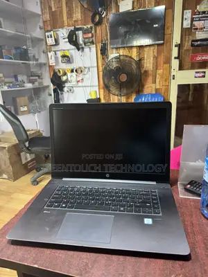 Laptop HP ZBook Studio G3 16GB Intel Core i7 SSD 512GB