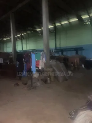 Warehouse for Lease