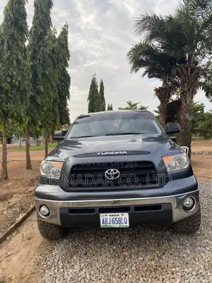 Toyota Tundra SR5 Crew Max 2007 Gray