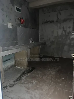 3bdrm Apartment in Alhaji Ede, Igando / Ikotun/Igando for rent