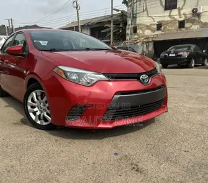 Toyota Corolla 2016 Red