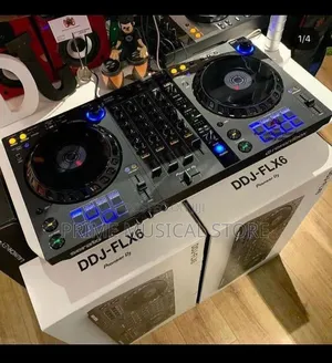 Pioneer DDJ Flx6 Dj Controllers