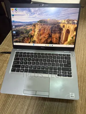 Laptop Dell Latitude 5310 16GB Intel Core i5 SSD 256GB