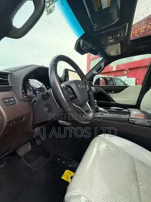 Lexus LX 600 2022 Black