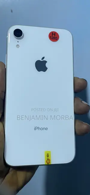 Apple iPhone XR 128 GB White