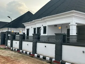 3bdrm Bungalow in Virtue Court, Obafemi-Owode for sale