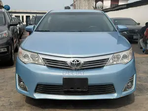 Toyota Camry 2014 Blue
