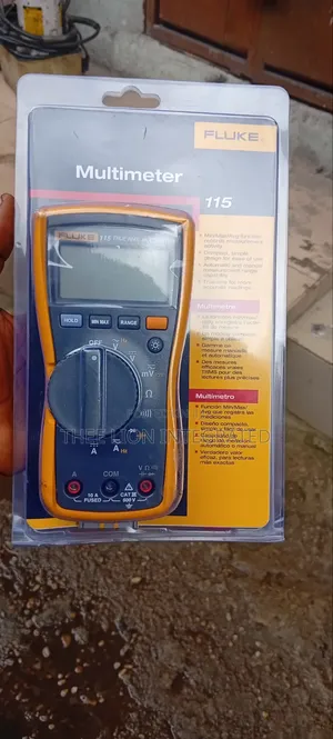 Fluke 115 True-RMS Digital Multimeter