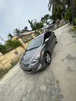 Hyundai Elantra Limited 2012 Gray