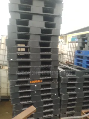 Plastic Pallets