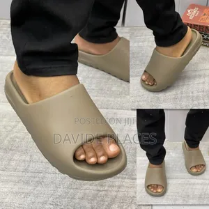 Quality Original Adidas Yeezy 350 Unisex Slide Light Brown