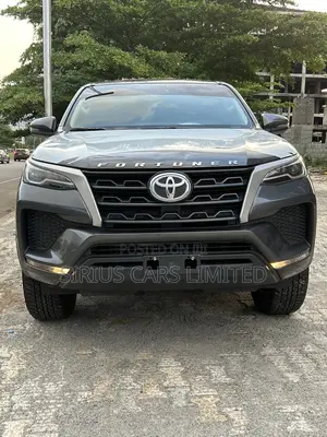 Toyota Fortuner 2.7 AWD 2024 Gray
