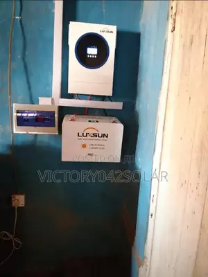 2.5kwh 24v Solar Lithium Battery and Inverter Available Dm