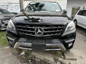 Mercedes-Benz M Class ML350 4MATIC 4dr SUV AWD (3.5L 6cyl 7A) 2014