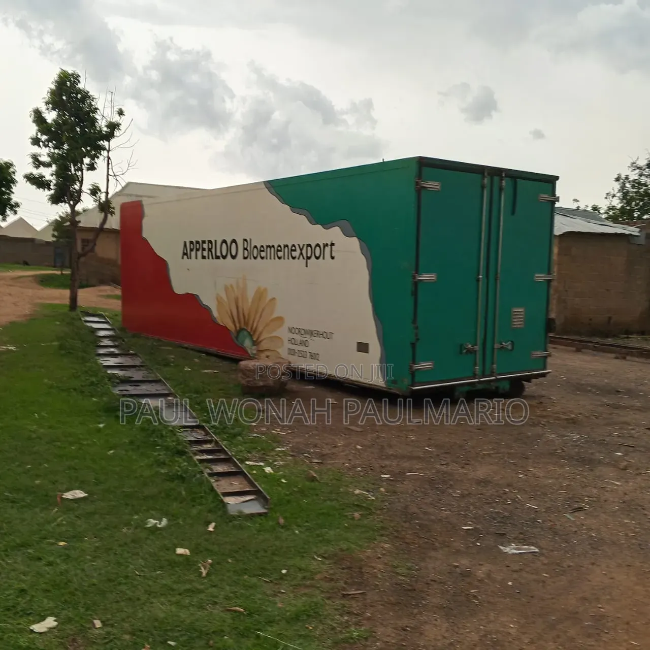 Container in Defrin Type