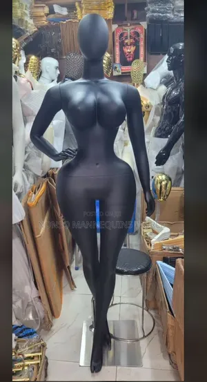 High Quality Chrome Black and Gold Rebecca Trending BBL Mannequin