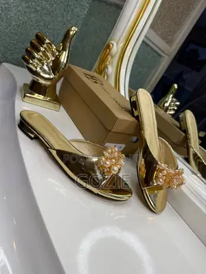 Luxury Plus Feet Low Heel Slippers