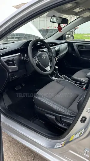 Toyota Corolla S 4dr Sedan (1.8L 4cyl CVT) 2014 Silver