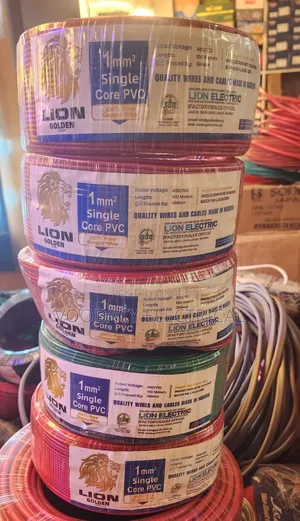 Lion Golden Wire