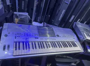 Direct Uk Used Keyboard Yamaha S900