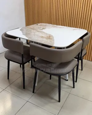 Square Dinning Table and 4 Chairs - Gray