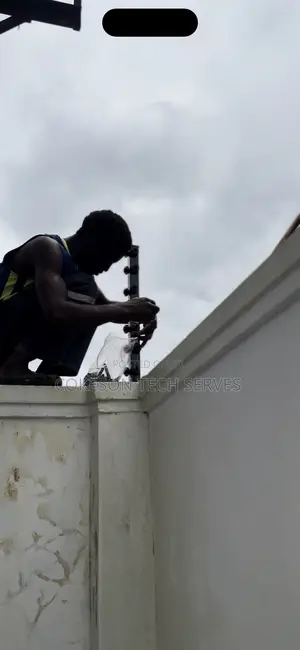 Electric Perimeter Fence With Instant Tamper Siren Alert