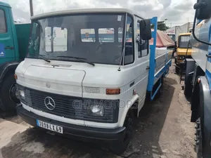 Mercedes 608 Direct Axle