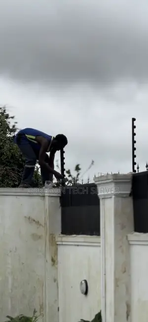 Keep Criminals Away From Your Property by Installing Electric Fence