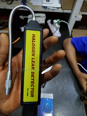 Halogen Leak Detector