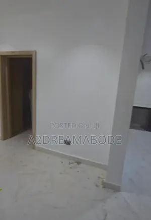 3bdrm Apartment in Ogudu Gra for rent