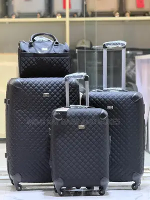 Set of Luxury Luggage 300,000