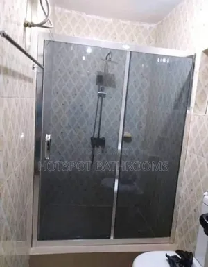 Quality Sliding Shower Door