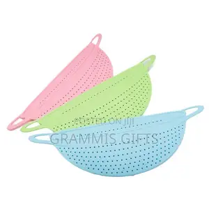Handheld Plastic Drainer