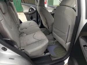 Toyota RAV4 Sport V6 2009 Silver