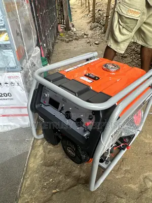 Kemage 4.5kva Petrol Generator.