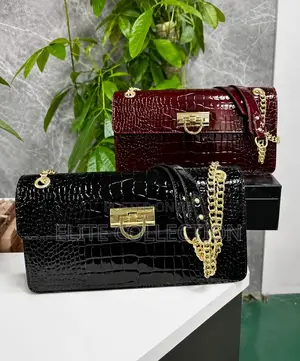 Luxe Glossy Croc Skin Bag Available in Black and Wine`